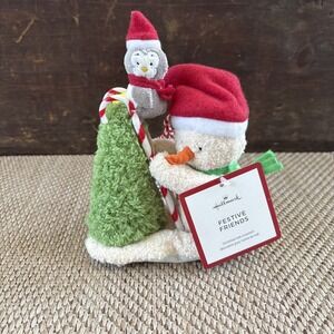 Hallmark "Festive Friends" 2021 Plush NEW  5"W X 7"H Ornament Pals Penguin